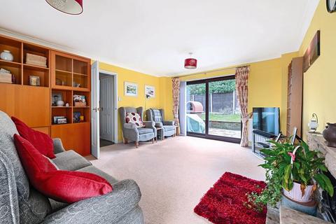 4 bedroom detached house for sale, Brickfields Close, Basingstoke RG24