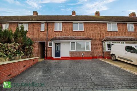 3 bedroom terraced house for sale, Hampden Crescent, West Cheshunt