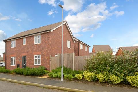 3 bedroom detached house for sale, Crossfield Drive, Redhill, Telford