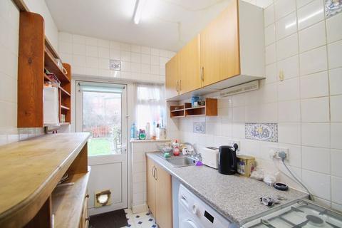 3 bedroom terraced house for sale, Hill Crescent, Harrow