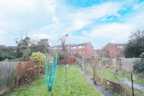 3 bedroom terraced house for sale, Hill Crescent, Harrow