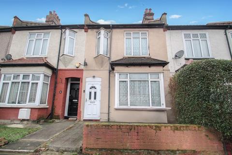 3 bedroom terraced house for sale, Rosslyn Crescent, Harrow