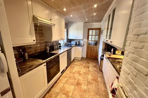 4 bedroom detached house for sale, Tre-Mostyn, Holywell