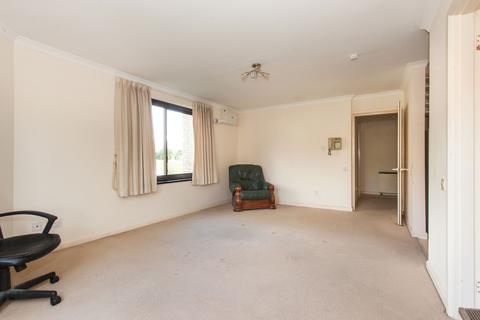 2 bedroom flat to rent, Broadmeadows, Manhattan Drive, CB4