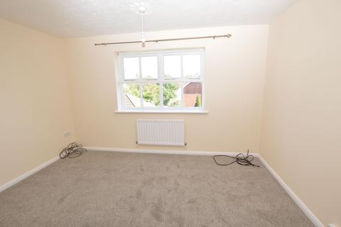 2 bedroom semi-detached house to rent, Riddles Drive, Turner Rise, CO4