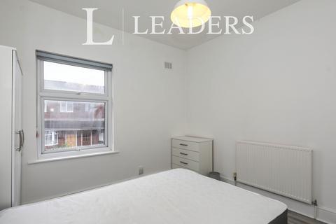 1 bedroom in a house share to rent, Room 1; Haywood Street; Stoke-on-Trent; ST4