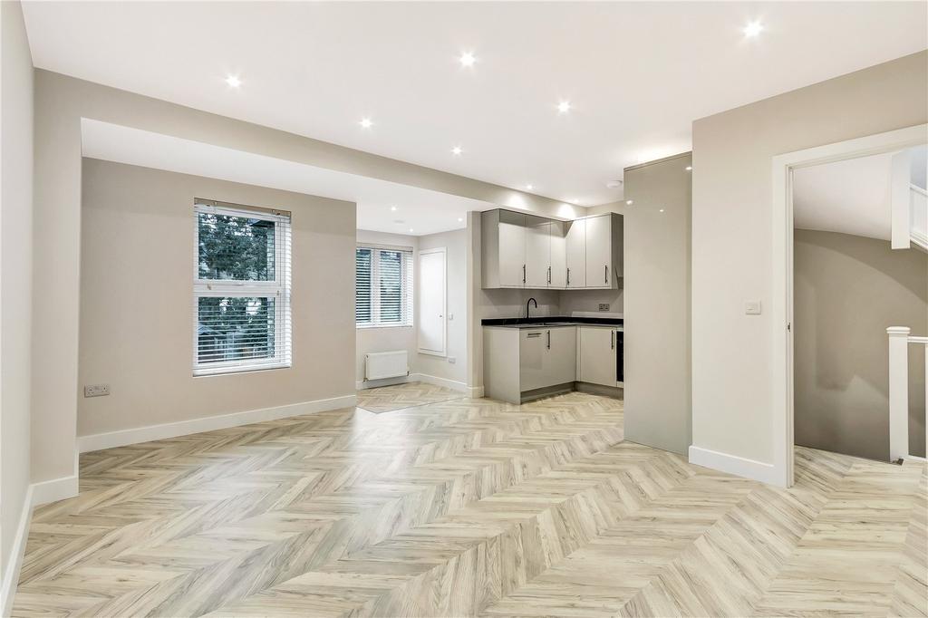 Apartment in London - View 5