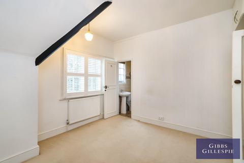 2 bedroom maisonette to rent, Elm Park Road, Pinner