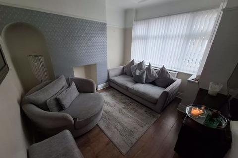 3 bedroom terraced house to rent, St. Austells Road, Liverpool