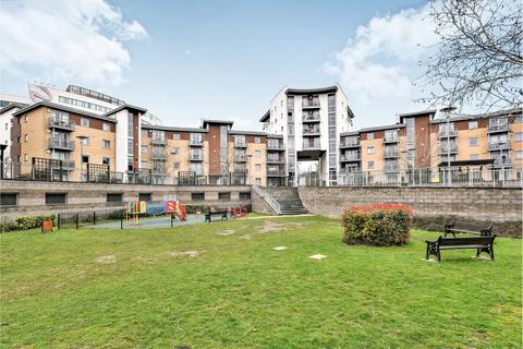 1 bedroom apartment to rent, Kelvin Gate, Bracknell, RG12