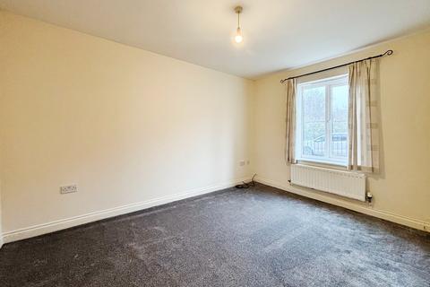 3 bedroom townhouse to rent, Redhouse Way, Redhouse, Swindon