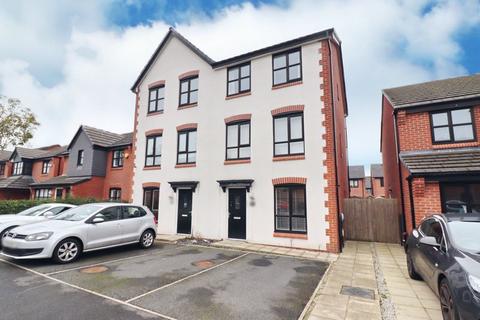 4 bedroom semi-detached house for sale, Ernest Avenue, Manchester M30