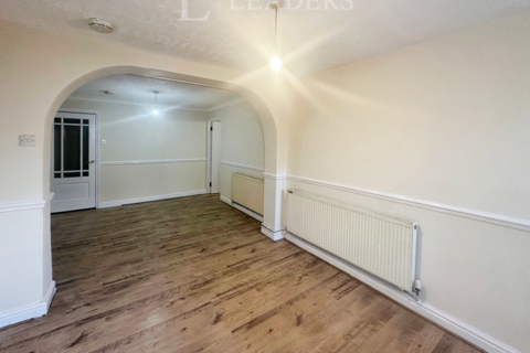 2 bedroom end of terrace house to rent, Baverstock Road, Birmingham, B14