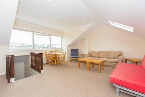 2 bedroom flat to rent, Goldhurst Terrace, NW6