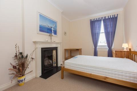 2 bedroom flat to rent, Goldhurst Terrace, NW6