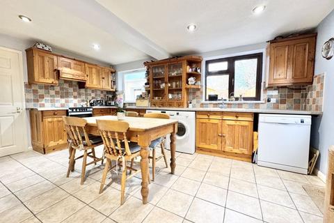 5 bedroom detached house for sale, Blithfield Avenue, Loughborough LE11