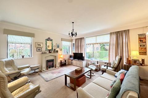3 bedroom detached bungalow for sale, Ackworth Road, Pontefract WF8