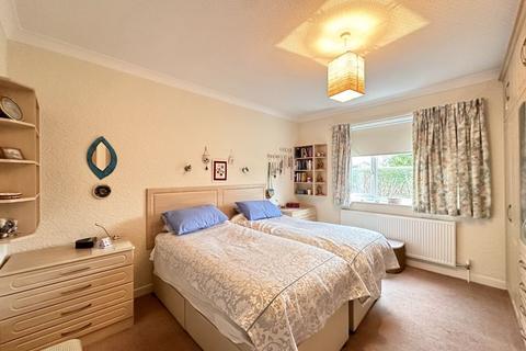 3 bedroom detached bungalow for sale, Ackworth Road, Pontefract WF8