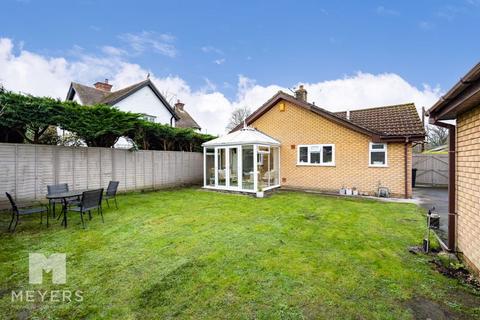 2 bedroom bungalow for sale, Noon Hill Road, Verwood, BH31