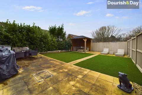 1 Kenilworth Close, Penkridge, Stafford, ST19 5HA
