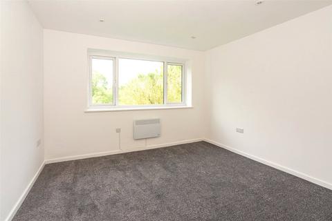 2 bedroom apartment to rent, Ger Y Nant, Llanbedrog, Pwllheli, Gwynedd, LL53