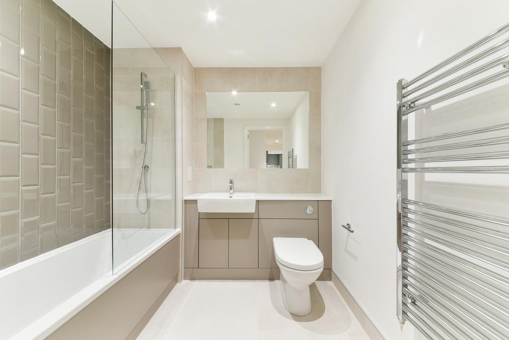 Bathroom - Castleton