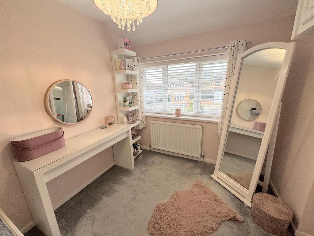 Bedroom 3 ( front)