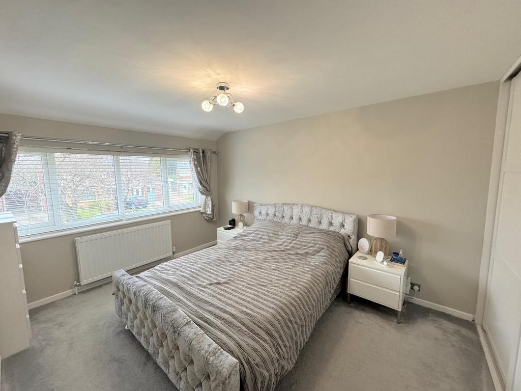 Bedroom 1 ( front)
