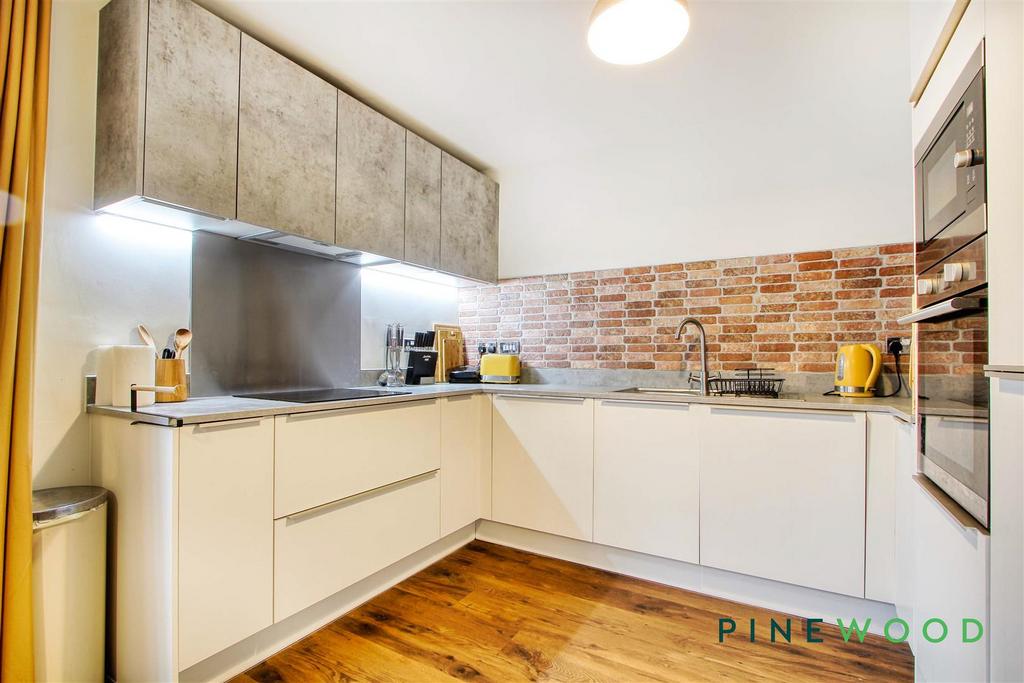 Kitchen diner