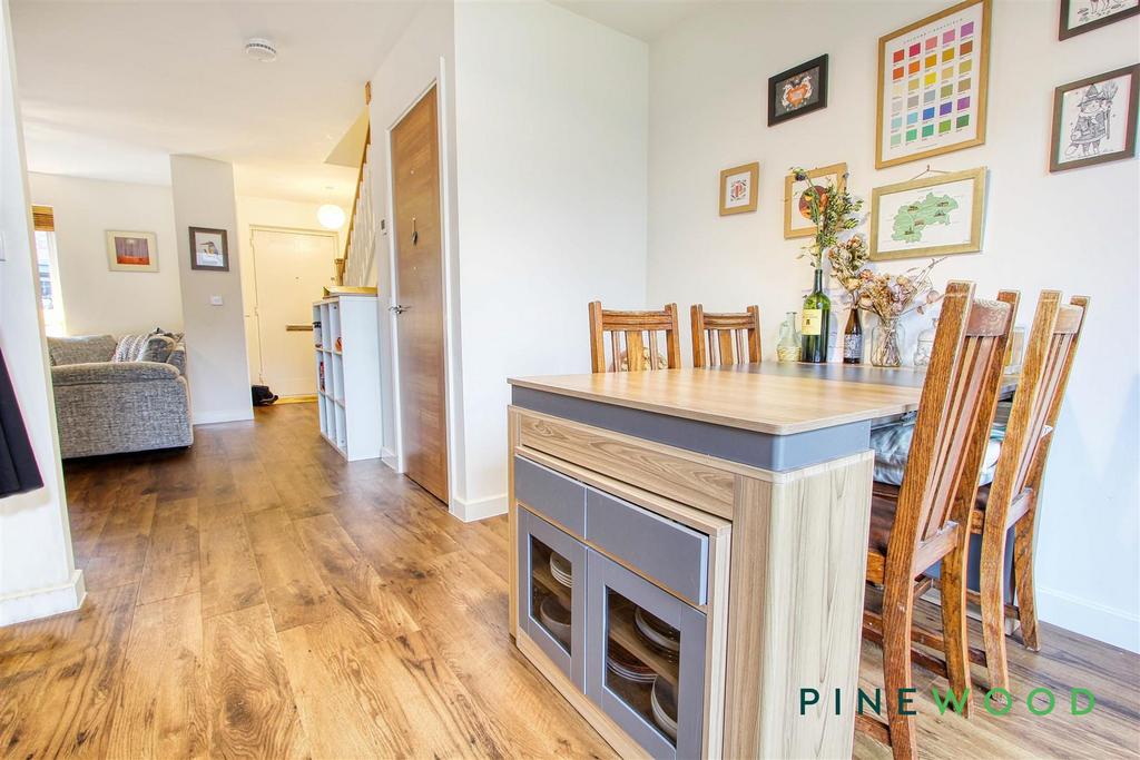 Kitchen diner