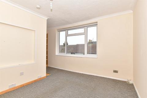 1 bedroom flat for sale, Alma Road, Sheerness, Kent