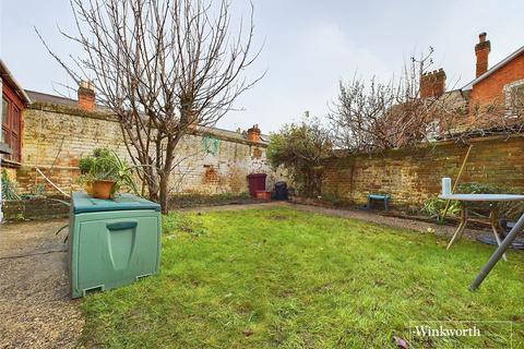 15 Carnarvon Road, Reading, RG1 5SB