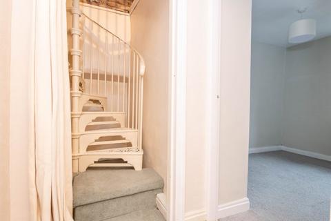 2 Bankside, Long Preston, Skipton, BD23 4NB