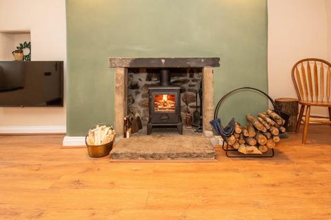 2 Bankside, Long Preston, Skipton, BD23 4NB