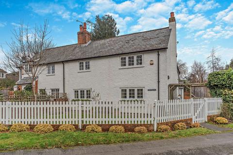 Baigents Lane, Windlesham, Surrey