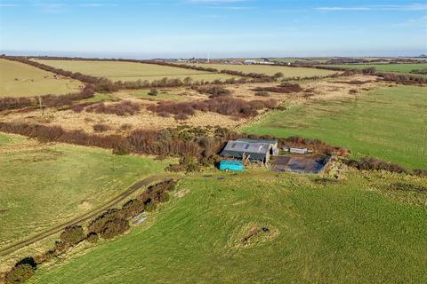 6 bedroom property with land for sale, Near West Down