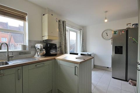 3 bedroom end of terrace house for sale, Haynes Road, Bedford, Bedfordshire, MK42