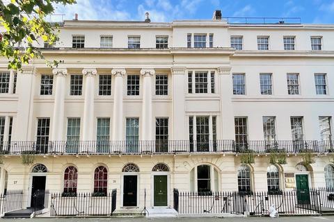 Studio to rent, Fitzroy Square, Fitzrovia, W1T