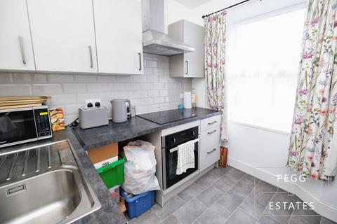 Studio for sale, 39 South Street, Torquay TQ2