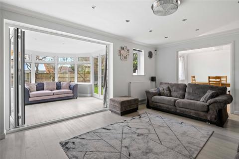 5 bedroom detached house for sale, Mayflower Gardens, Bishop's Stortford, Hertfordshire, CM23