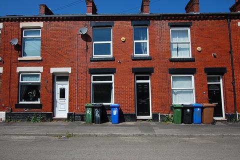 3 bedroom terraced house to rent, Mansfield Street, Greater Manchester OL7