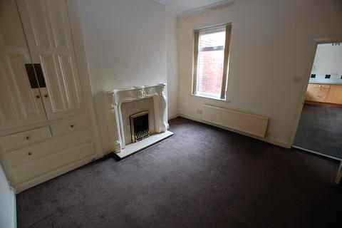 3 bedroom terraced house to rent, Mansfield Street, Greater Manchester OL7