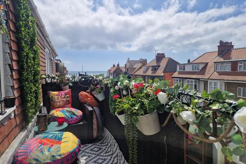2 bedroom apartment for sale, Summerfield Road, East Yorkshire YO15