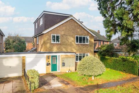 4 bedroom detached house for sale, Cuckmans Drive, Hertfordshire AL2