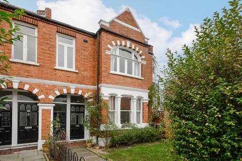 29 Trinity Road, London, SW19 8QS