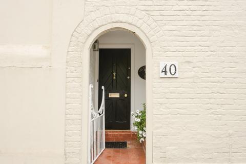 undefined, Thornton Road, London SW19