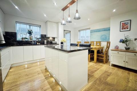 43 Euston Way, Dinnington, Sheffield, S25 3RS