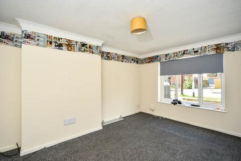 3 bedroom terraced house to rent, Milford Grove, Hull HU9