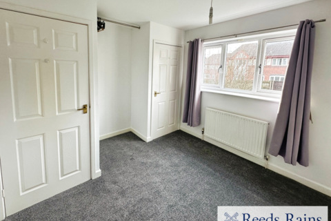 2 bedroom semi-detached house to rent, St. Kildas Drive, Greater Manchester M7