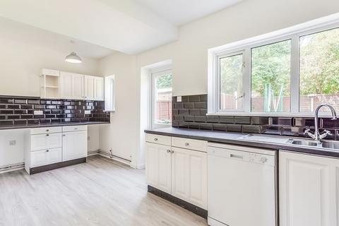 68 Wharncliffe Road, Wakefield, WF2 7QA
